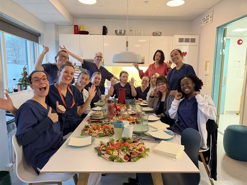 foto av tilsette ved tannklinikk