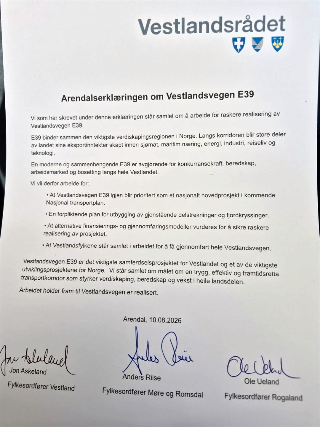 foto av dokument som er signert