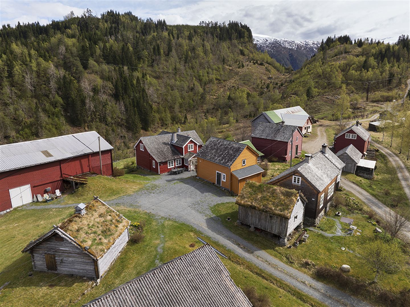 Klyngjetunet Ystås i Voss
