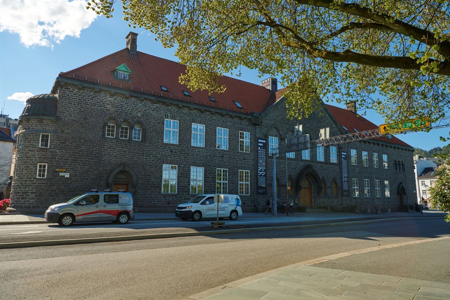 eksteriørfoto av biblioteket i bergen sentrum