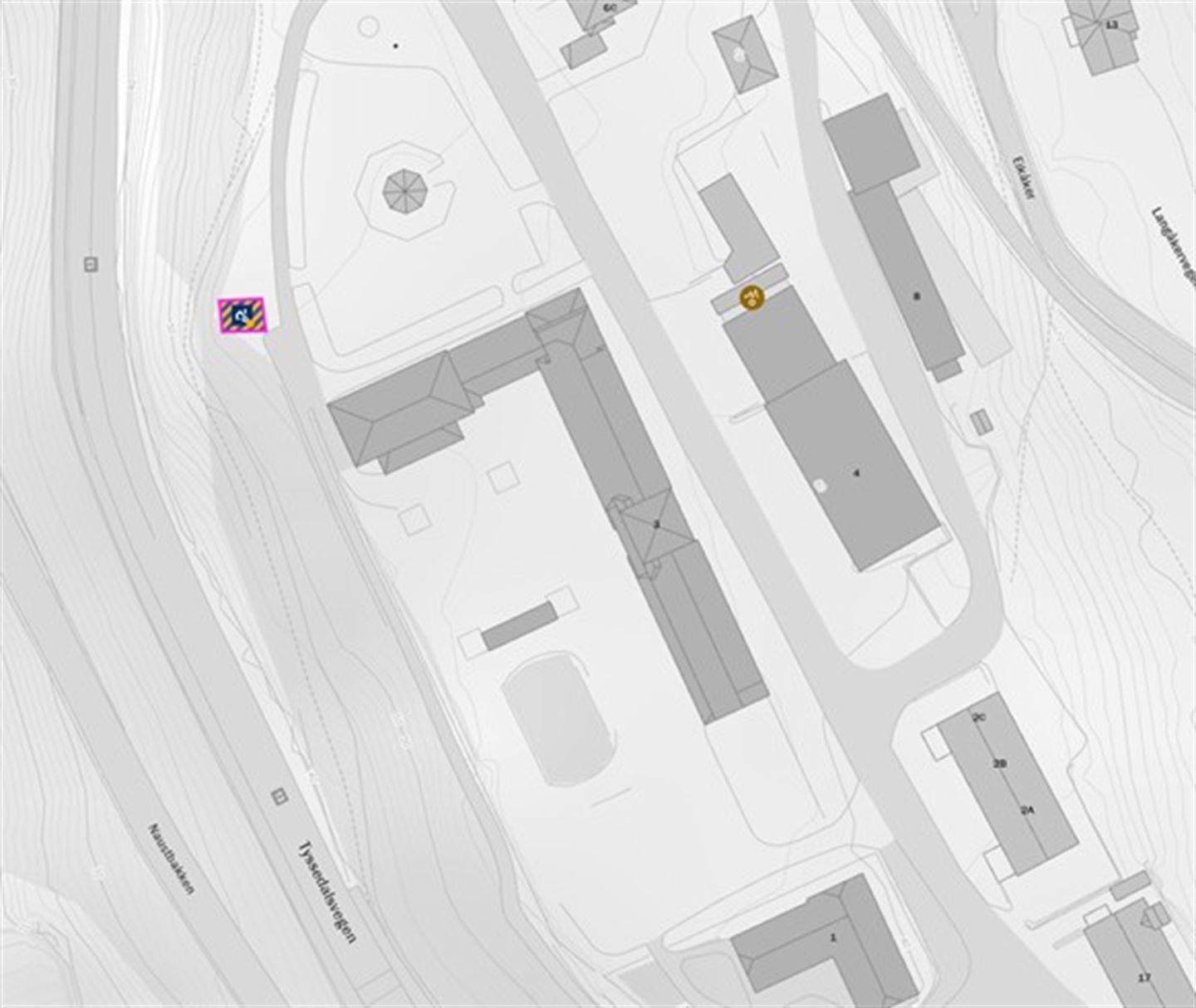Kart som syner plassering av kraftmast 1 og 2 i Tyssedal. 