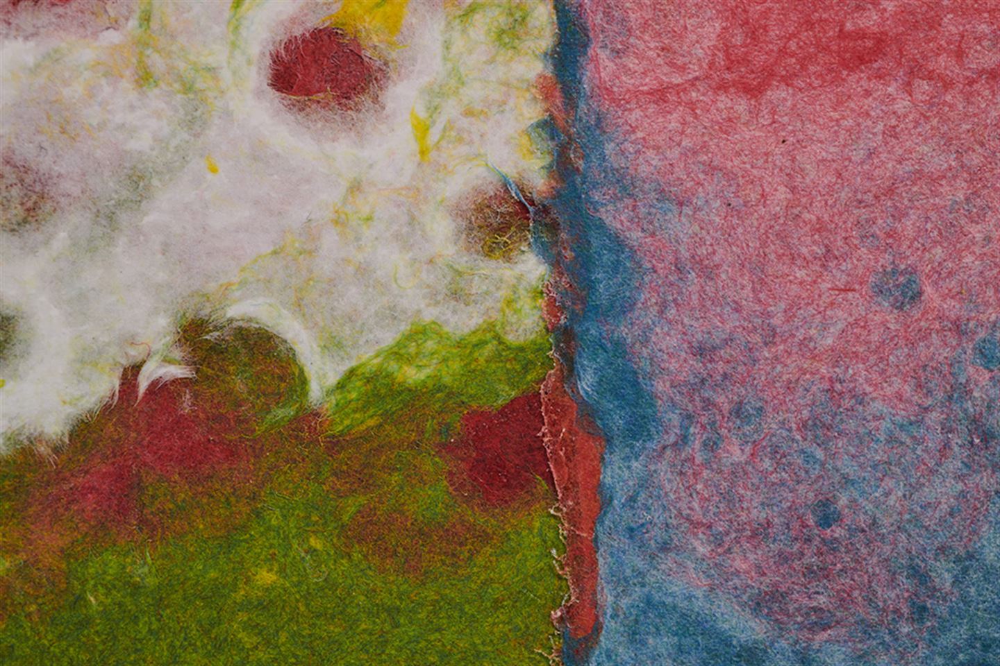 Kunstverket Med vind på Åsane vidaregåande skule.