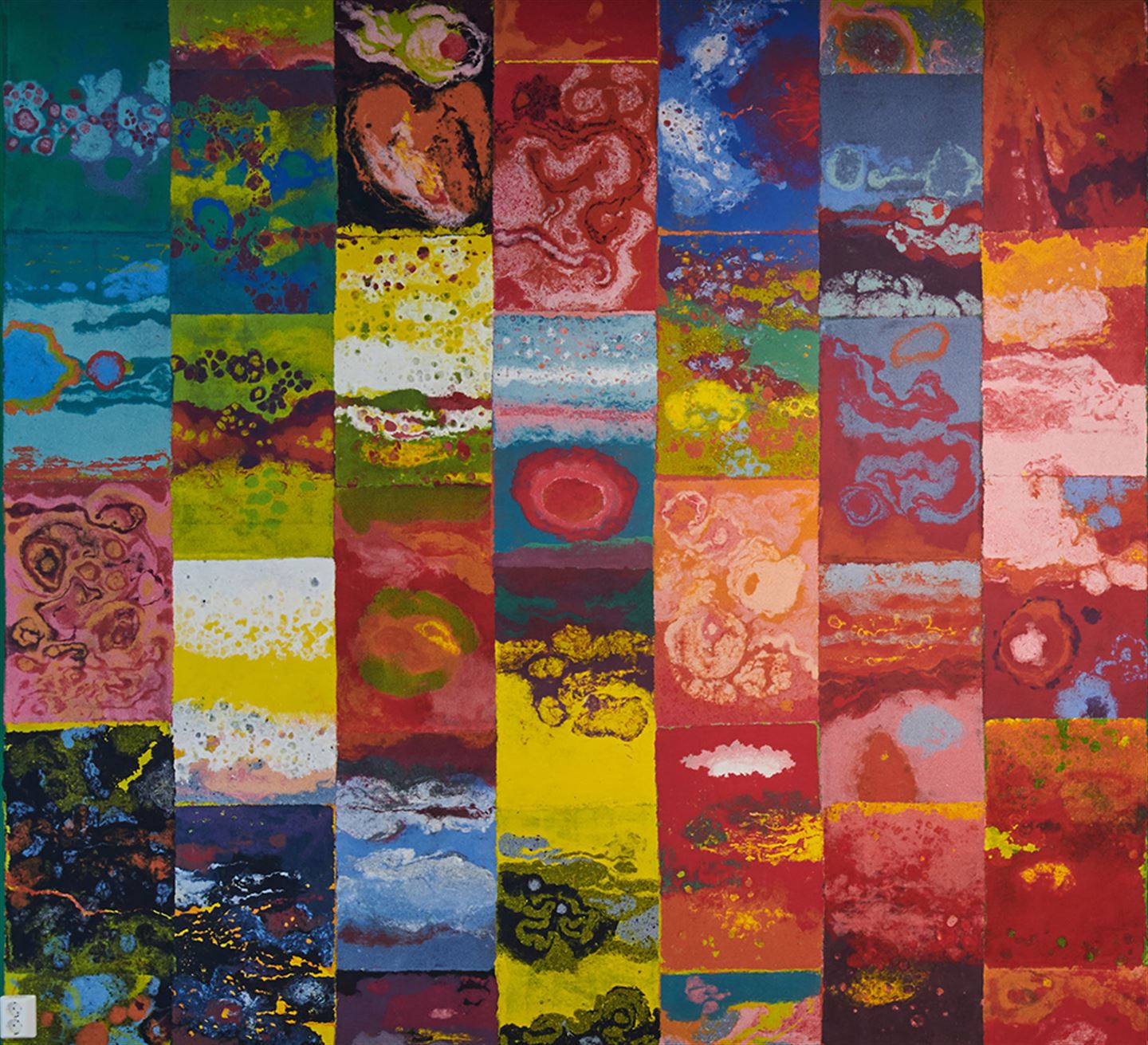 Kunstverket Med vind på Åsane vidaregåande skule.