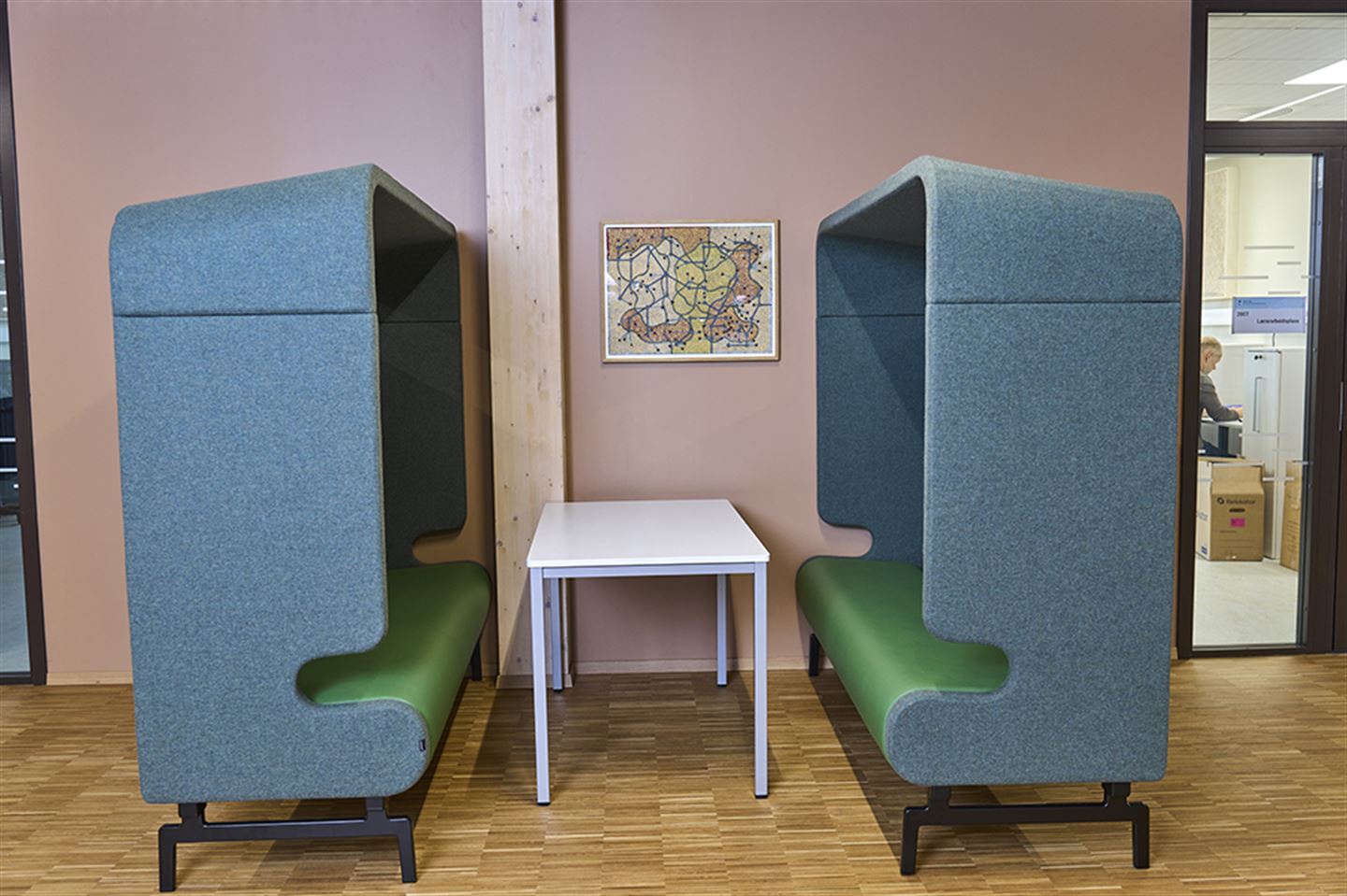 Kunstverk av Andreas Lærum på Stord vgs.